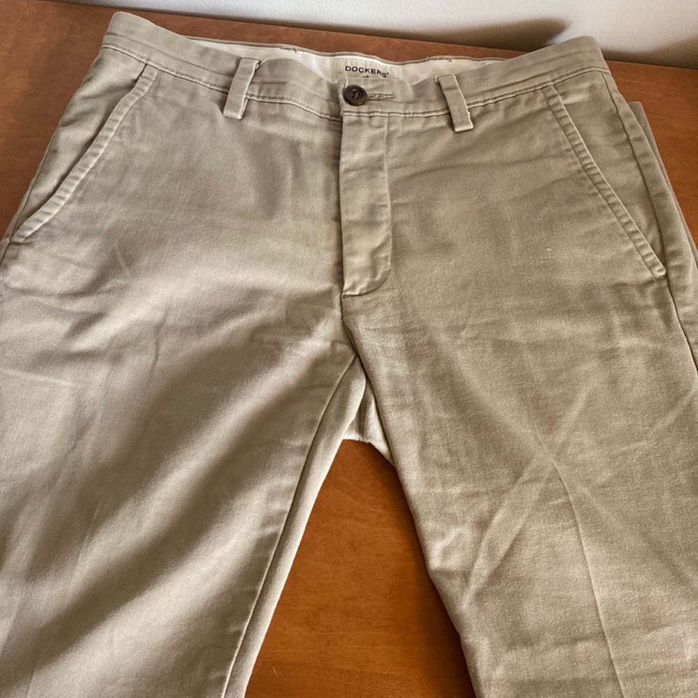 Dockers men’s khaki pants